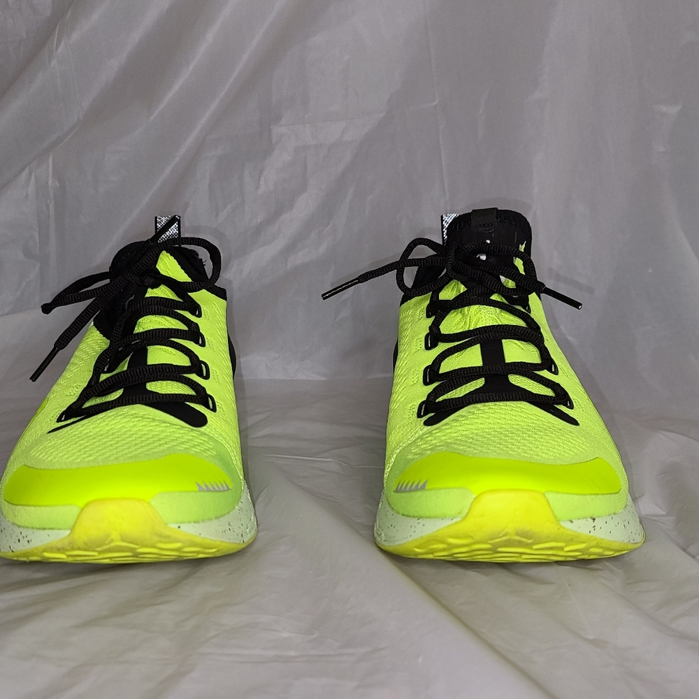 Nike Jordan react havoc volt